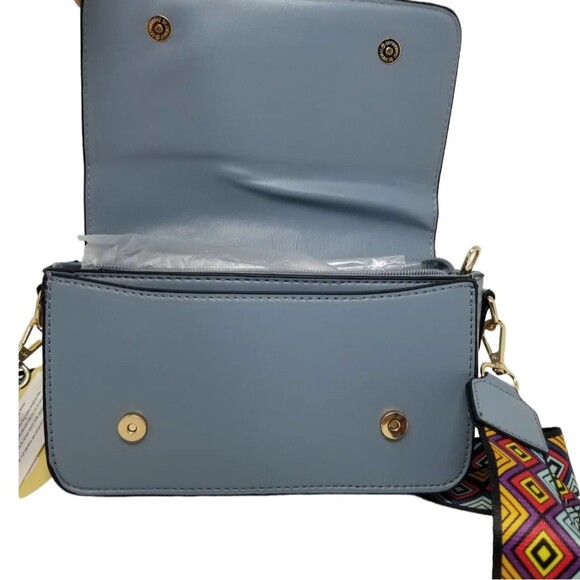 Blue Tweed Crossbody Purse with multicolor guitar strap - Picture 7 of 9